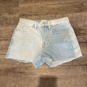 NWOT!! Frame - Le Brigette Raw Hem Denim Short - Size 24